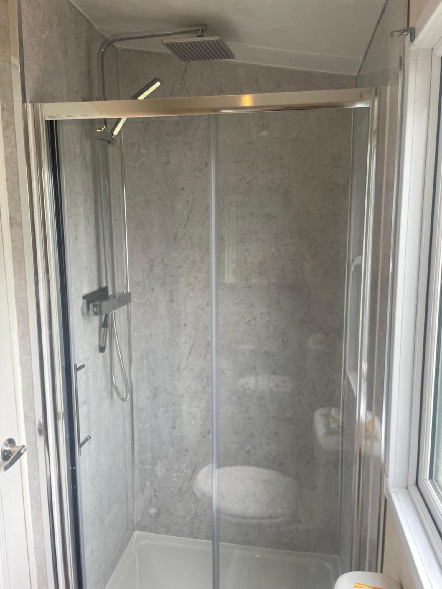 Beautiful 2 Bedroom Caravan On Billing Aquadrome Northampton Esterno foto
